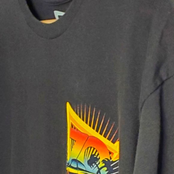 ☆In-N-Out Burger☆  70th Anniversary / Men's Cotton Tee - Picture 4 of 11